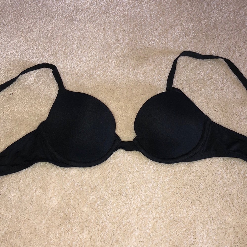 Victoria’s Secret PINK bra